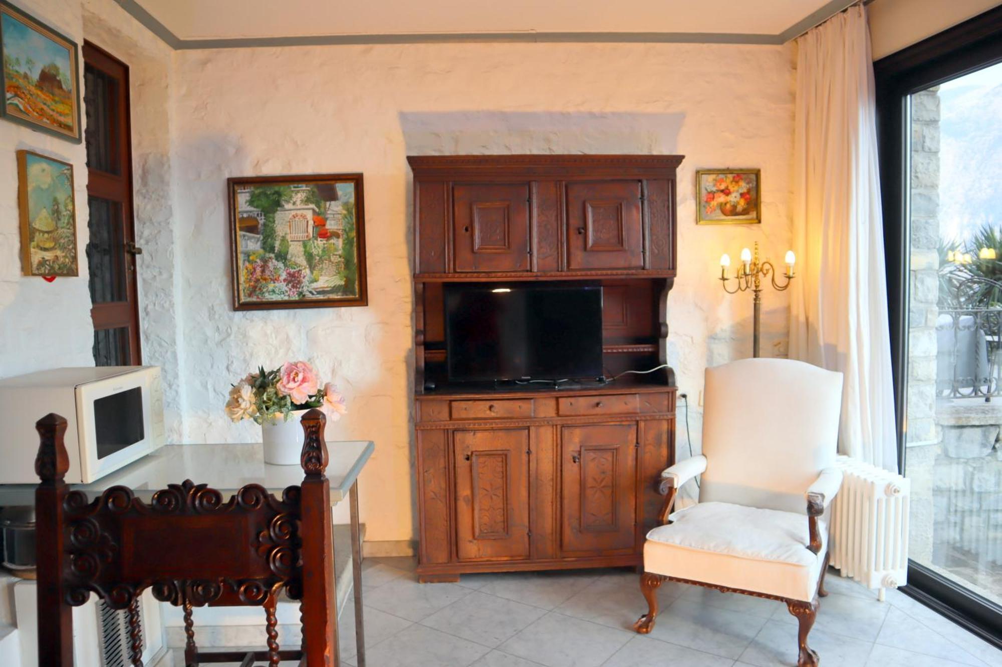 Barony Le Pergole Holiday Apartments Lugano Bagian luar foto