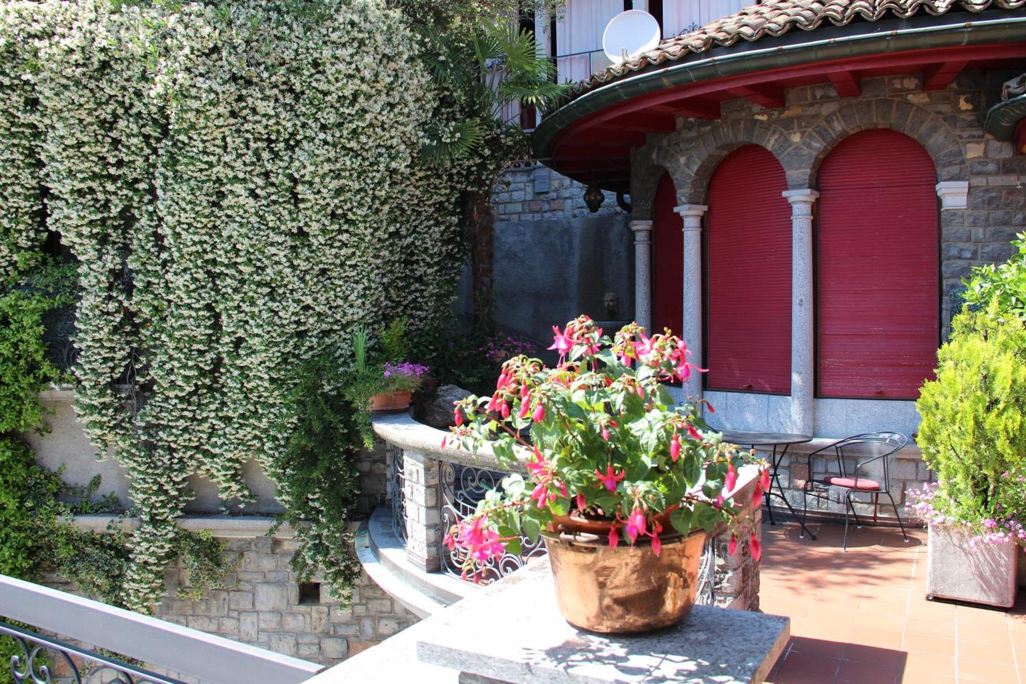 Barony Le Pergole Holiday Apartments Lugano Bagian luar foto