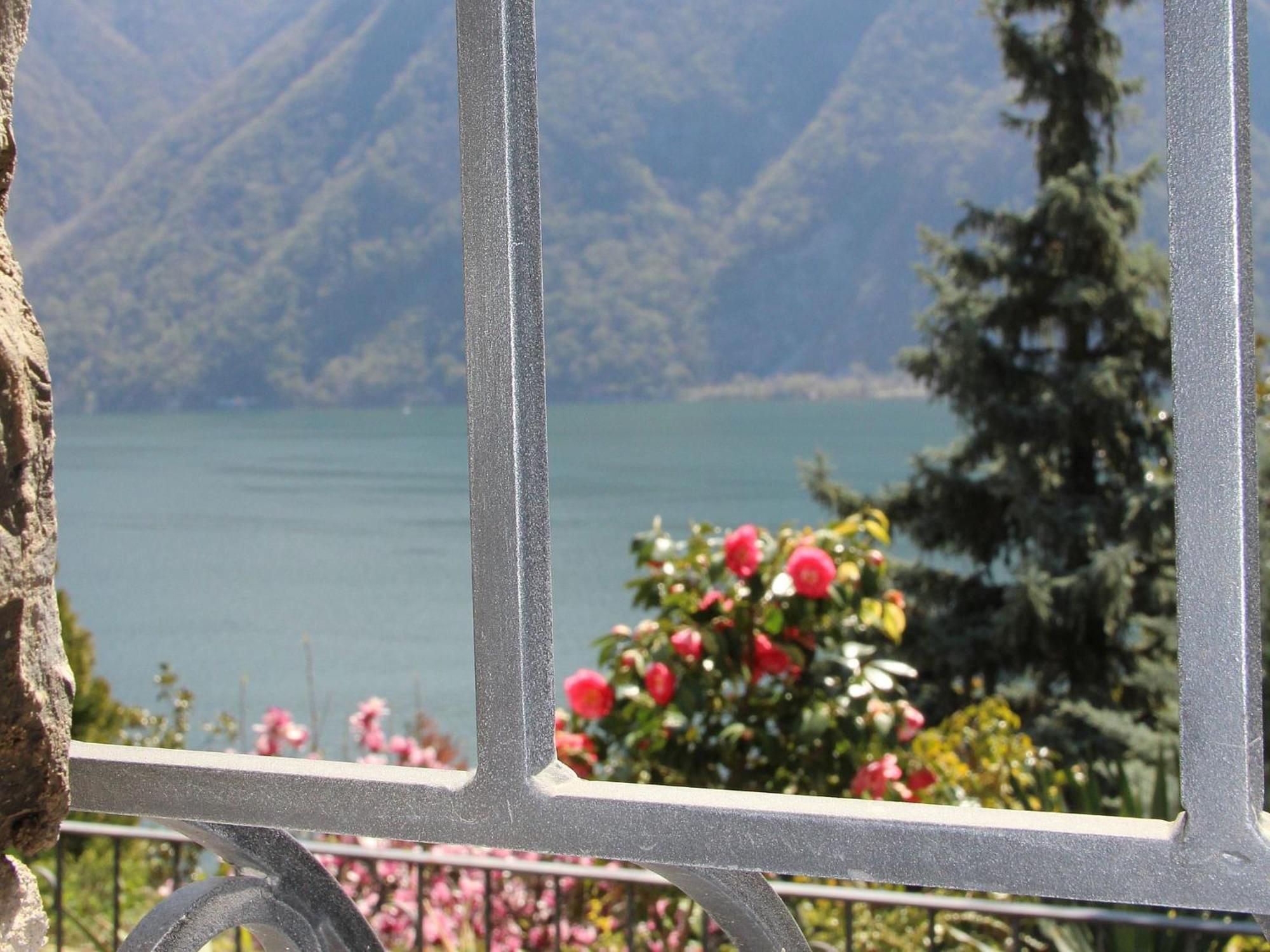 Barony Le Pergole Holiday Apartments Lugano Bagian luar foto
